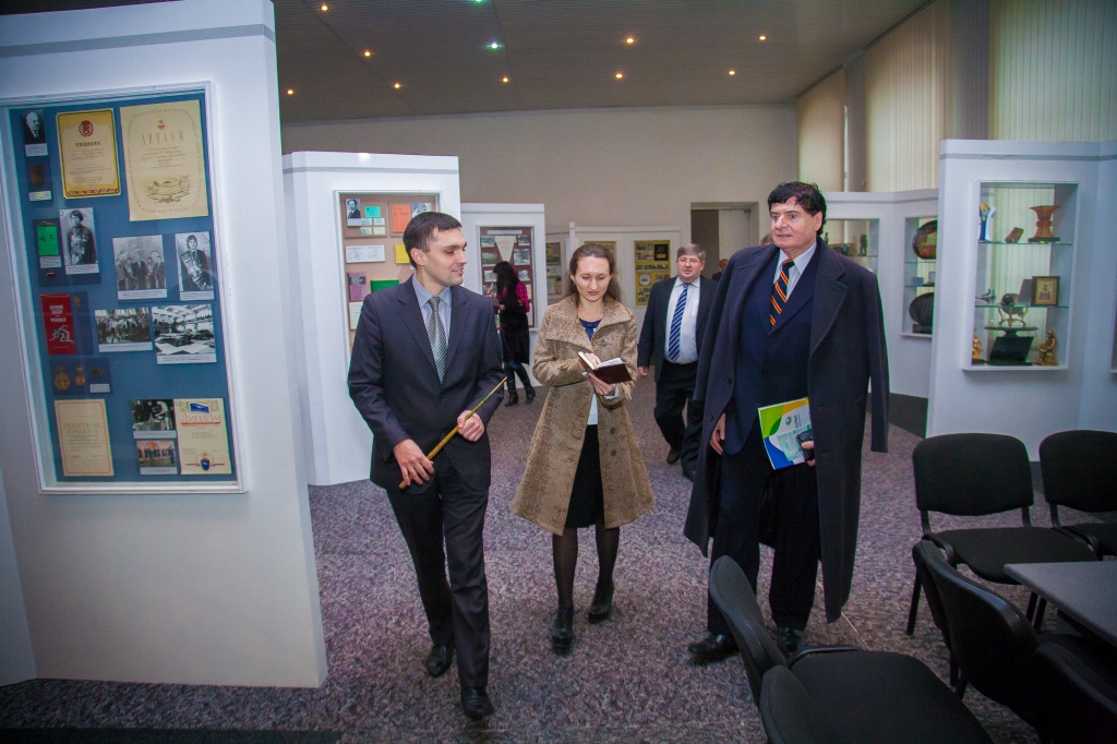 42.jpg